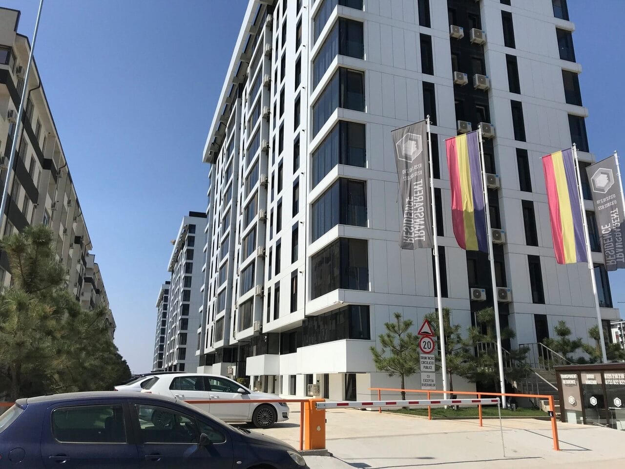 2 Camere Transparent Residence 3