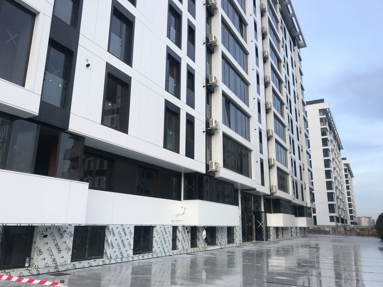 2 Camere Transparent Residence 3
