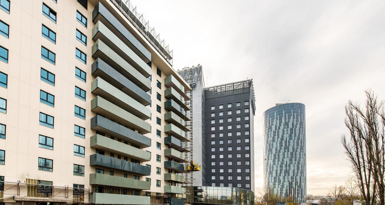 2 Camere Aviatiei Tower By Rădăcini