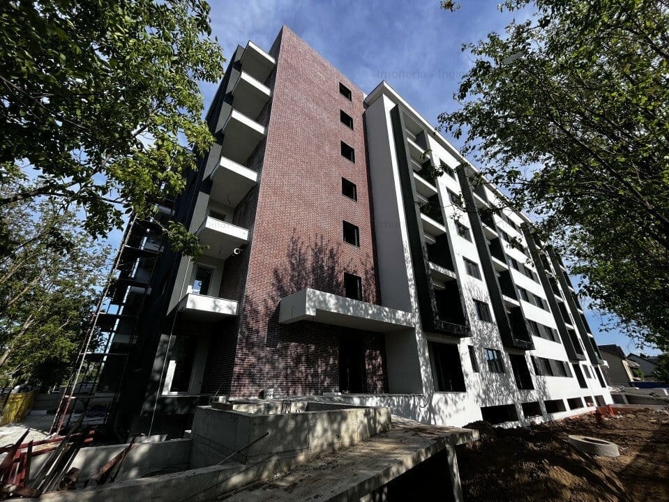 2 Camere Empire Residence Tornadei