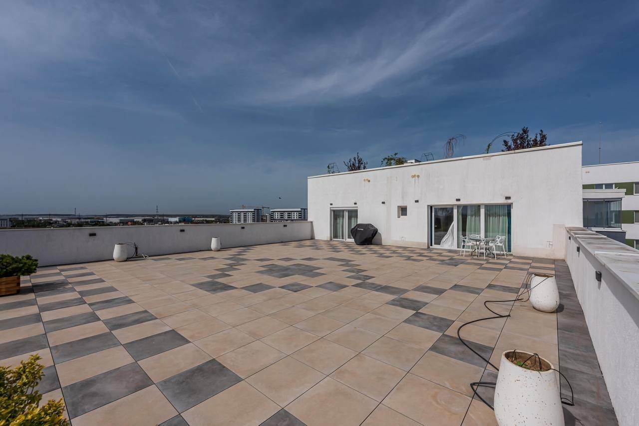 Penthouse EnVogue Residence